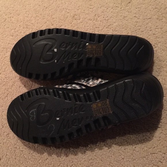 Bernie Mev Sandals - Picture 5 of 10